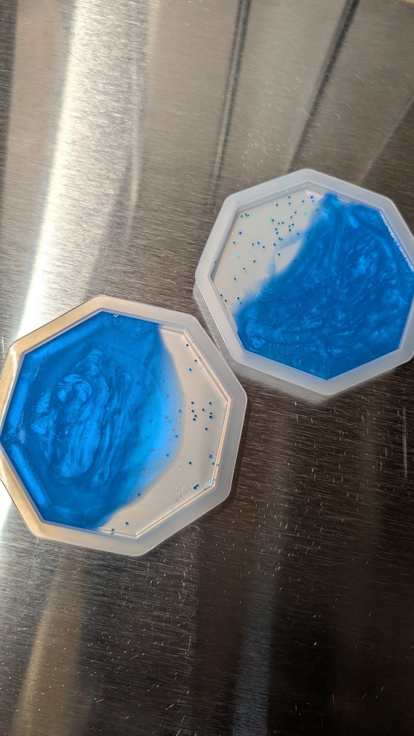 Epoxy Coasters Metallic Colors - Set of 5 with Holder